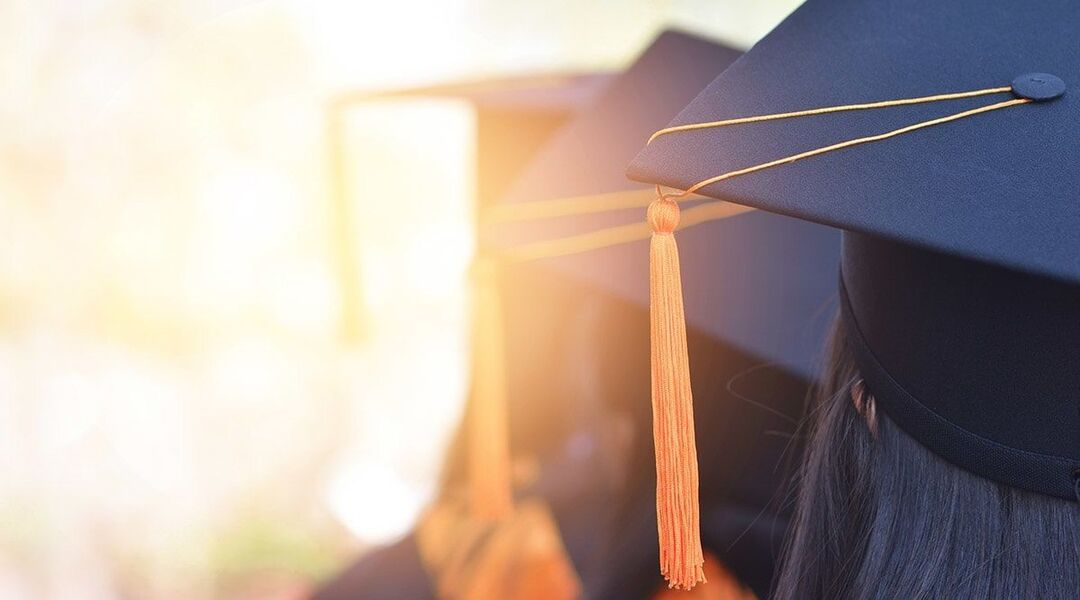 دورات مجانية من جامعة ييل